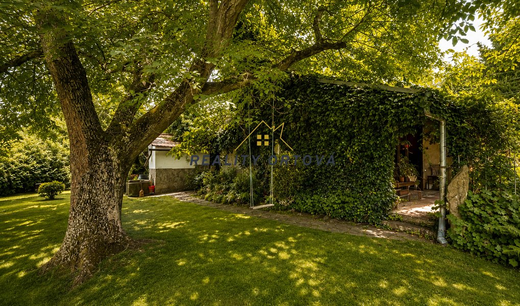 Prodej domu 180 m² s pozemkem 1 830 m², Valkeřice – náhled fotky 28