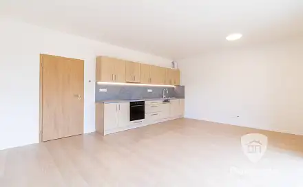 Pronájem bytu 1+kk 35 m², Benešov