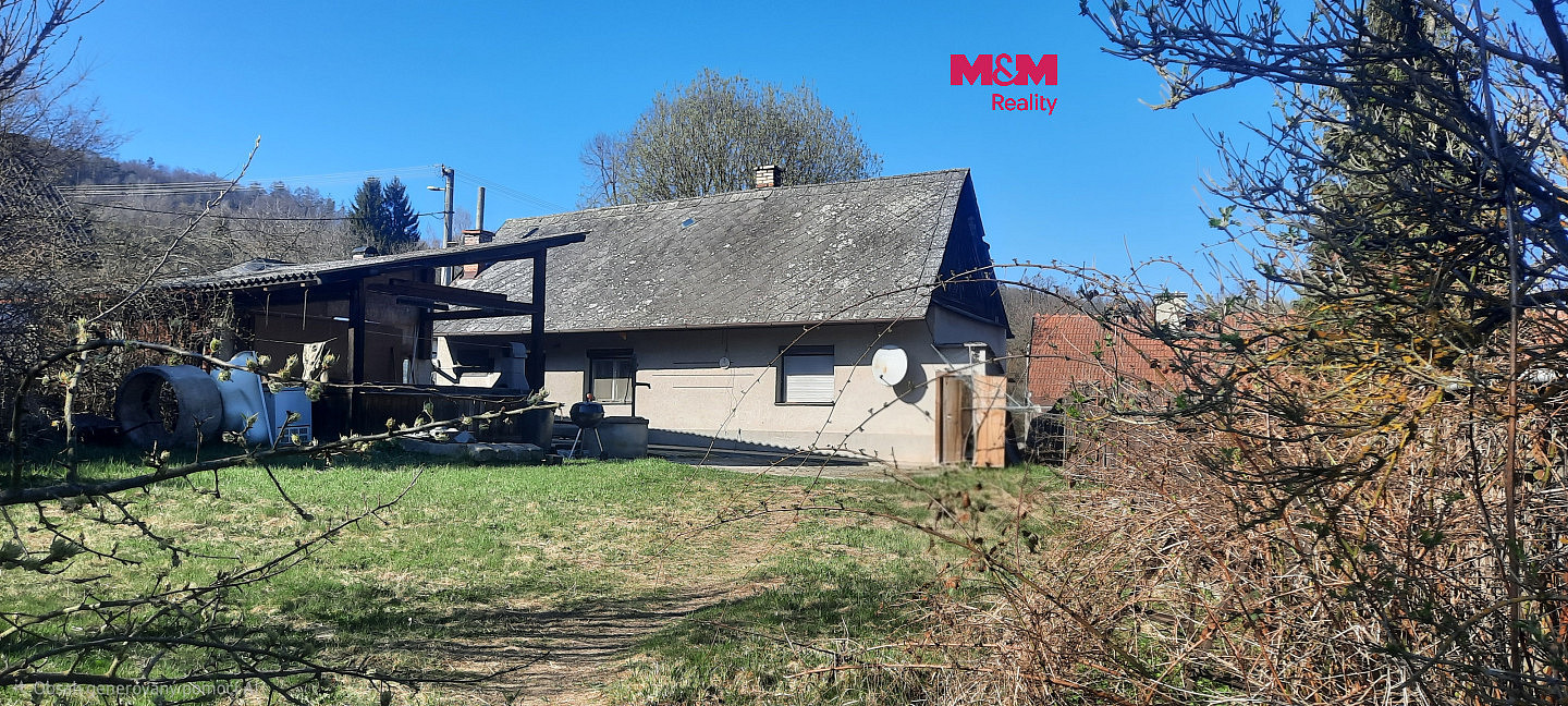 Prodej domu 158 m² s pozemkem 1 011 m²
