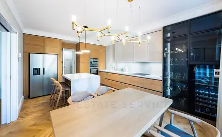 Pronájem bytu 3+1 120 m², Lužická, Praha 2 - Vinohrady
