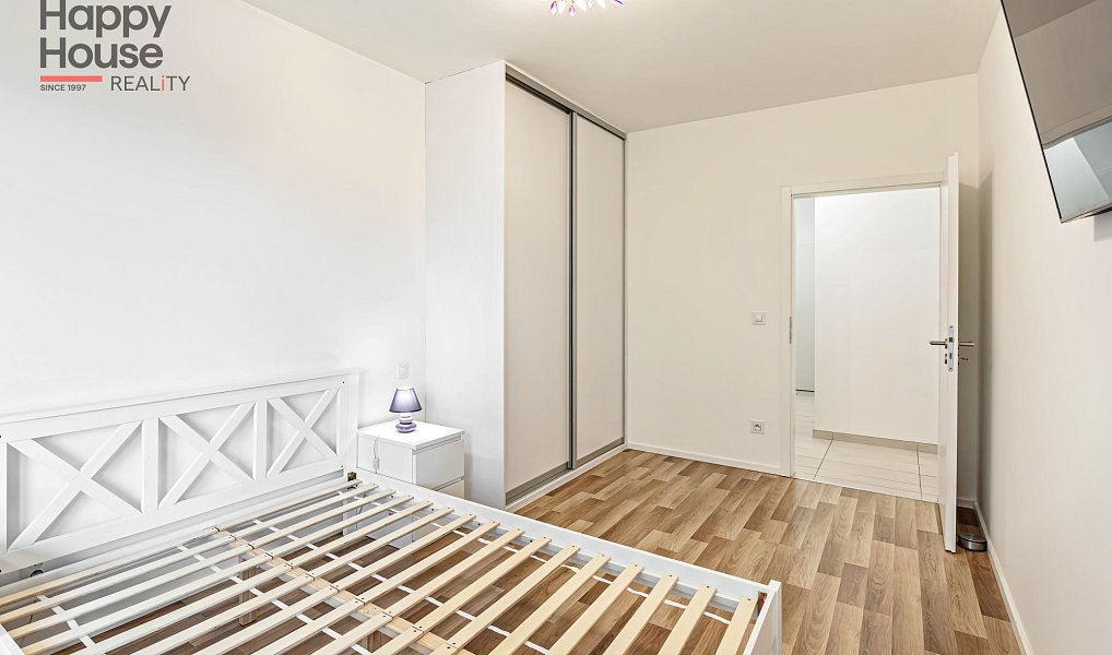 Pronájem bytu 2+kk 60 m², Praha – náhled fotky 9