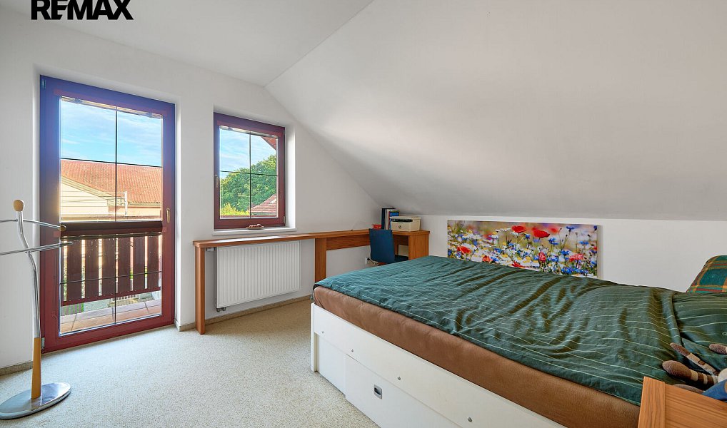 Prodej domu 210 m² s pozemkem 1 003 m², Hradec Králové – náhled fotky 12