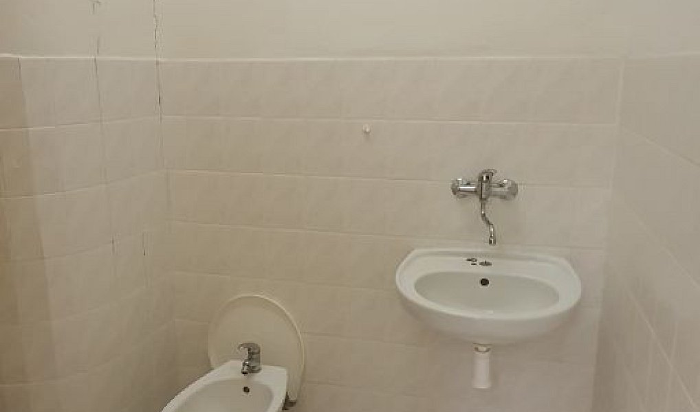 Pronájem kanceláře 54 m², Planá – náhled fotky 9