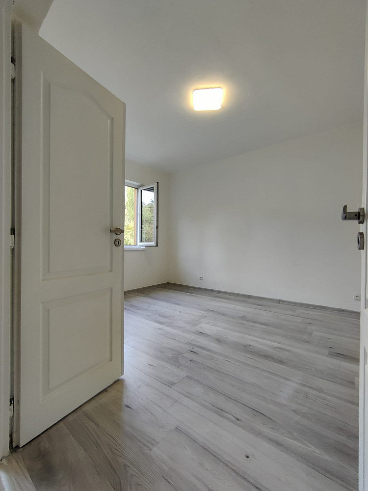 Pronájem bytu 2+1 58 m² – fotografie 4