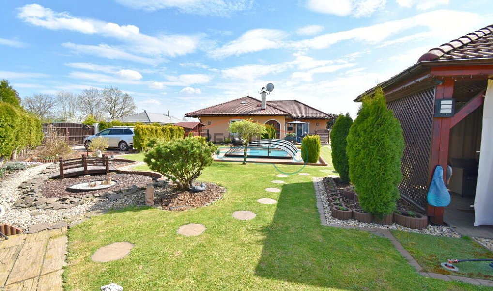 Prodej domu 137 m² s pozemkem 1 035 m², Pětihosty – náhled fotky 23