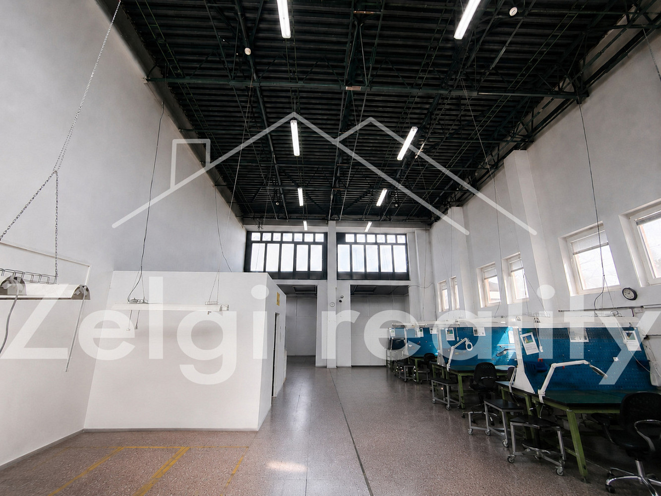 Pronájem skladovacích prostor 428 m² – pohled 4