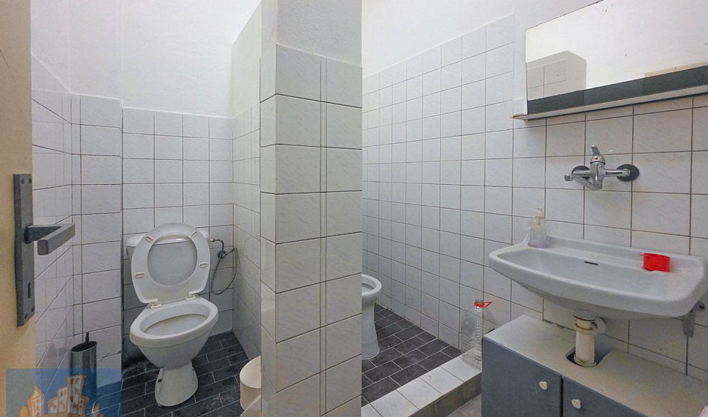 Pronájem výrobních prostor 220 m², Hostomice – náhled fotky 12