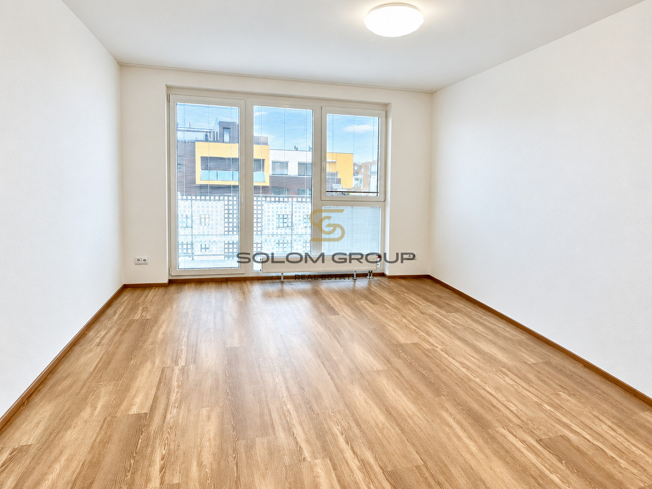 Pronájem bytu 2+kk 53 m² – fotografie 3