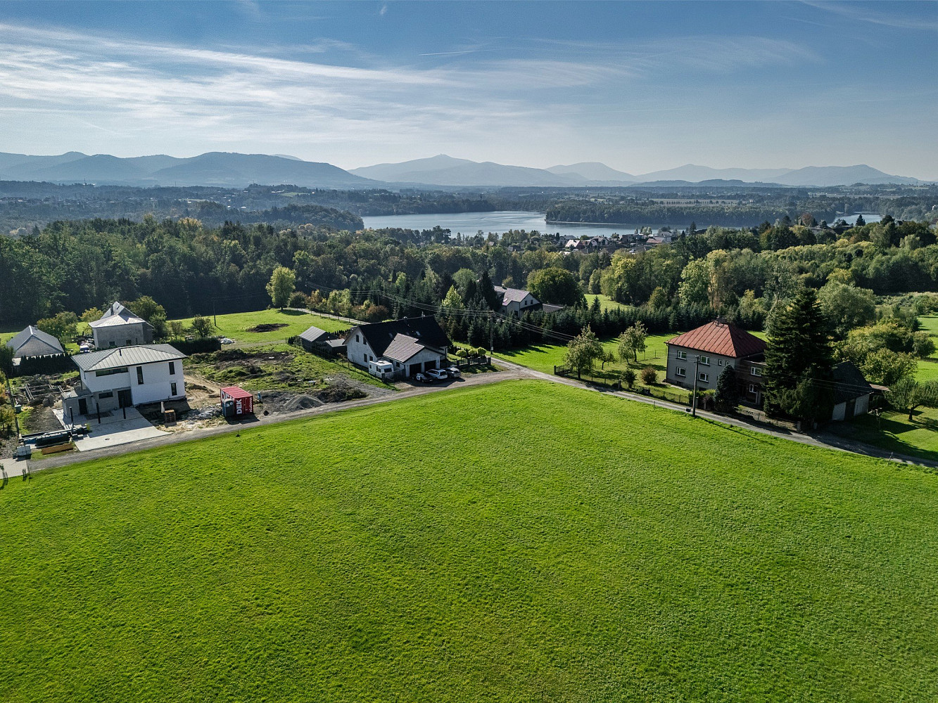 Prodej stavebního pozemku 2 052 m²