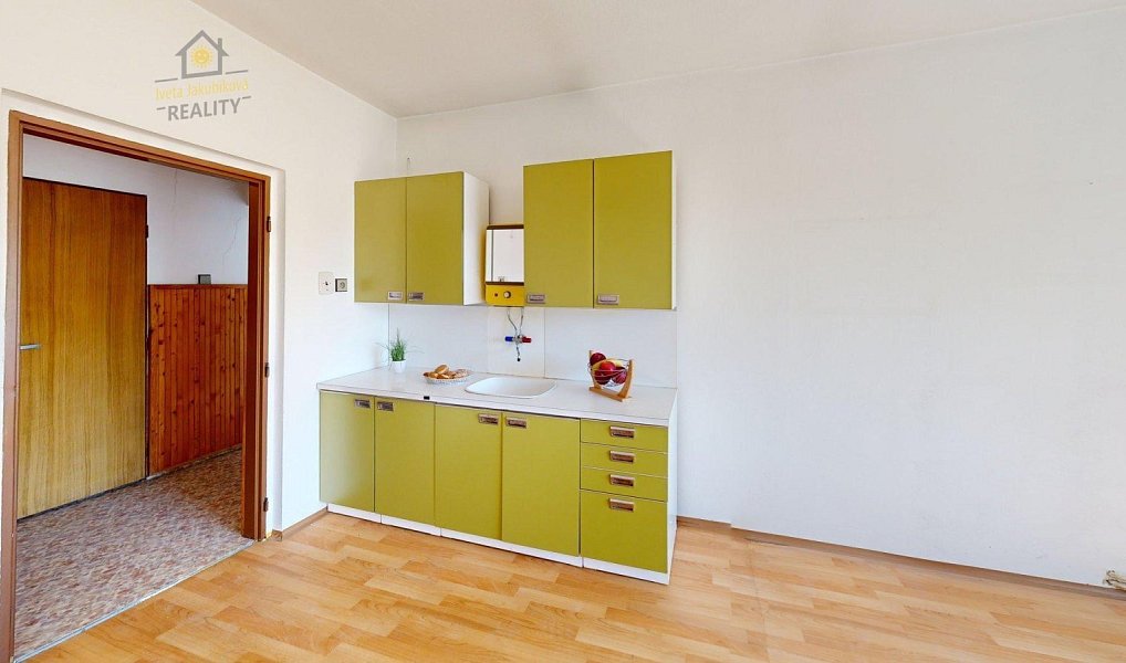 Prodej domu 230 m² s pozemkem 403 m², Bělá pod Bezdězem – náhled fotky 22
