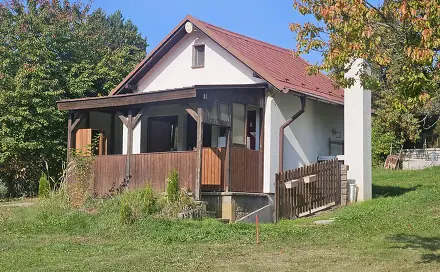 Pronájem chaty/chalupy 30 m² s pozemkem 270 m², Všestarská, Tehov, okres Praha-východ