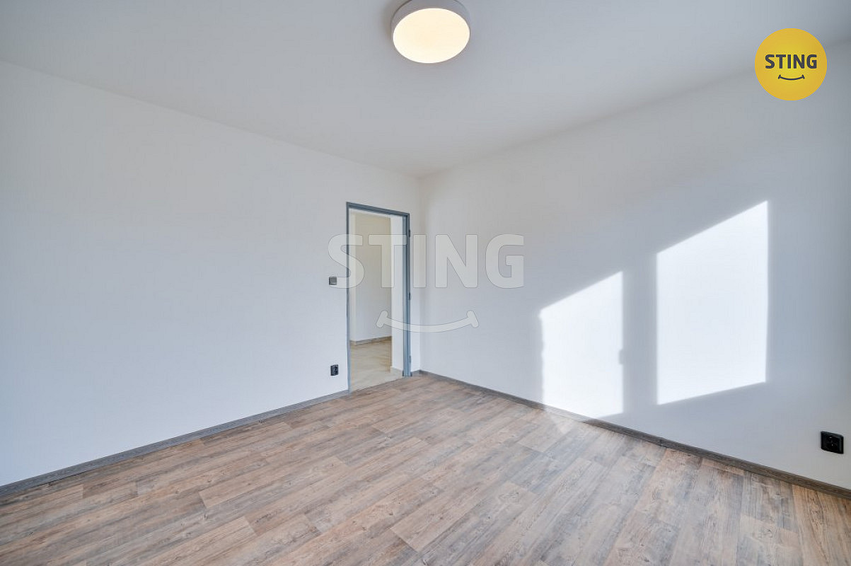 Prodej domu 270 m² s pozemkem 615 m² – fotografie 5