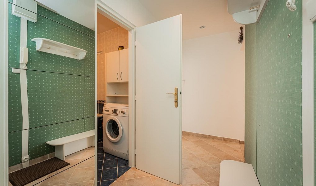 Pronájem bytu 3+1 68 m², Praha – náhled fotky 15
