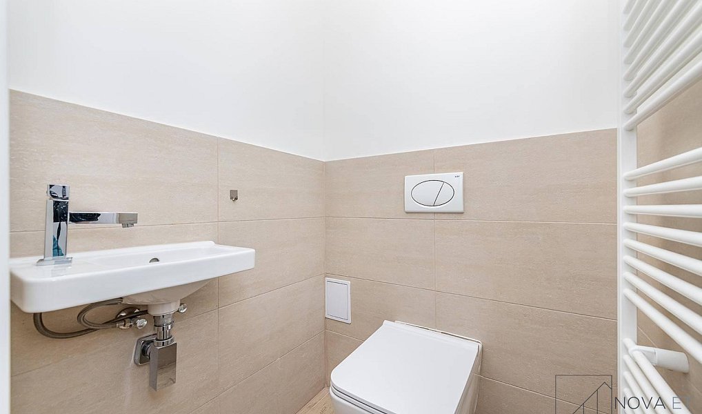 Prodej bytu 3+1 117 m², Praha – náhled fotky 20