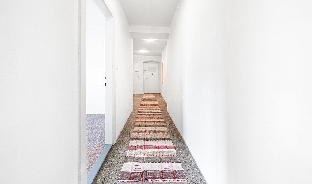 Prodej bytu 3+1 87 m², Planá – náhled fotky 3