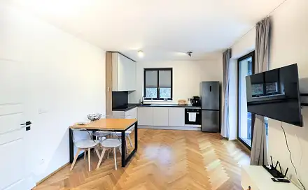 Prodej bytu 1+kk 38 m², Bechyňská, Tábor