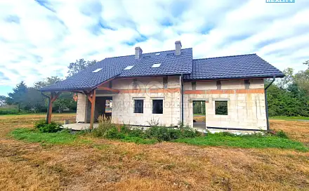 Prodej domu 160 m² s pozemkem 2 300 m², Opava