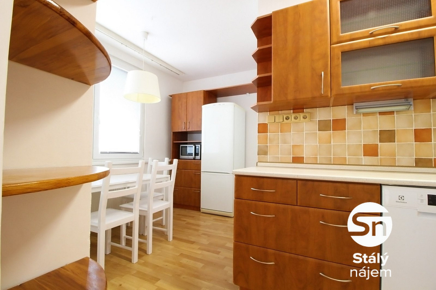 Pronájem bytu 2+1 52 m² – fotografie 2