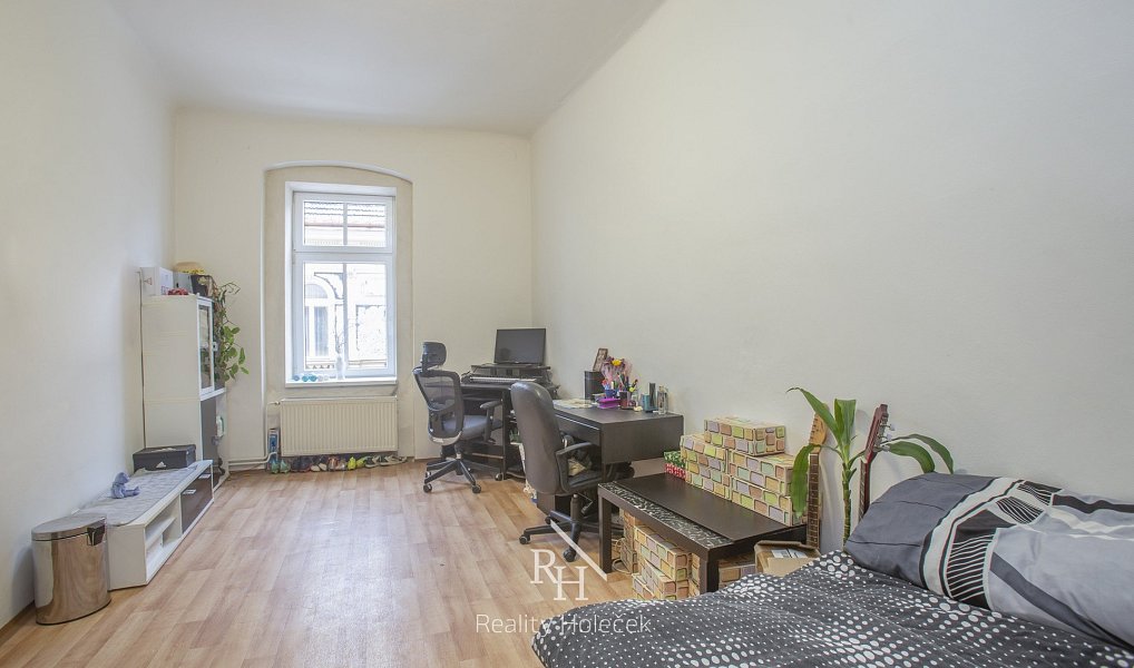 Prodej nájemního domu, činžáku 935 m², Kladno – náhled fotky 23