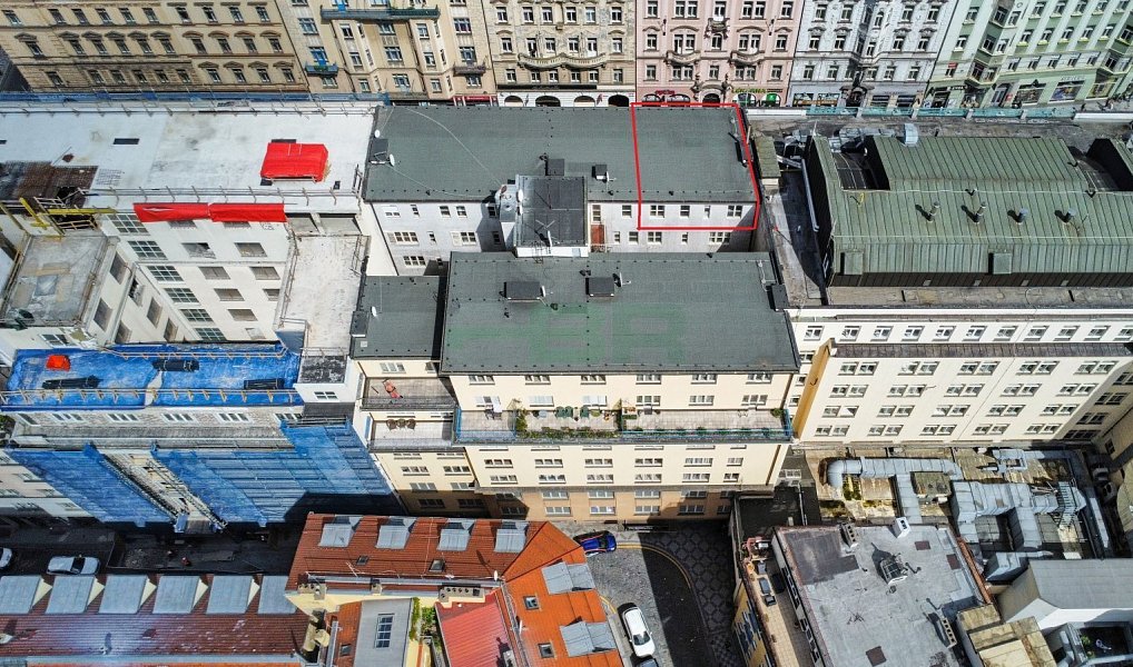 Prodej bytu 2+1 91 m², Praha – náhled fotky 50