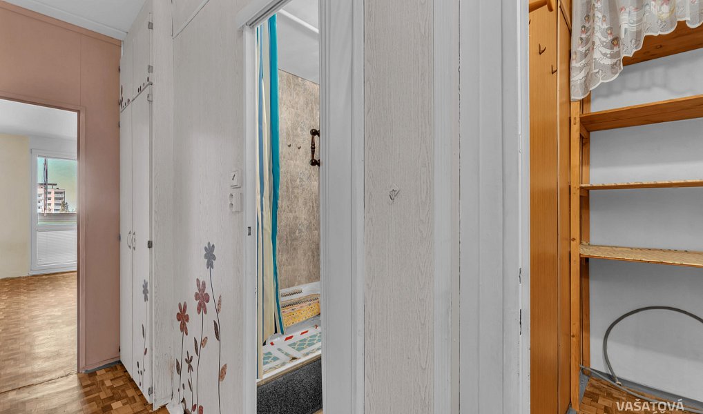 Prodej bytu 1+kk 34 m², Hradec Králové – náhled fotky 10