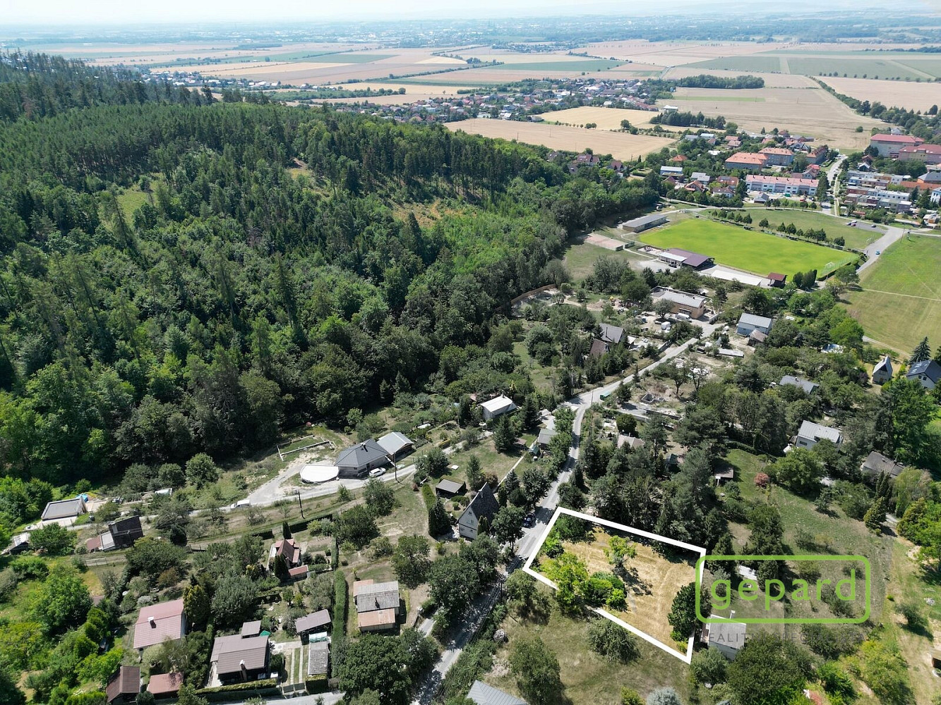 Prodej stavebního pozemku 900 m²