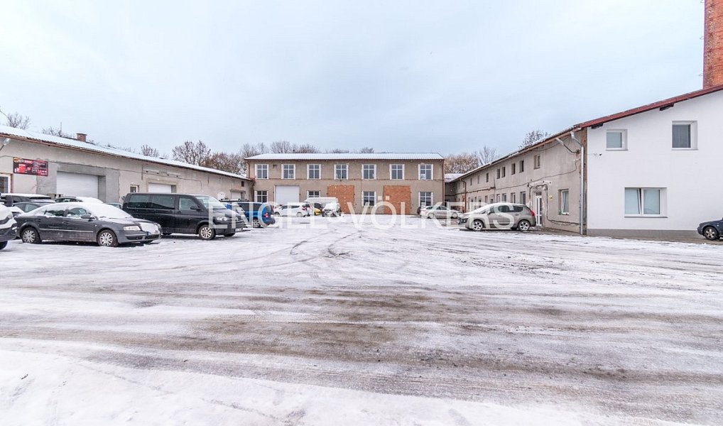 Pronájem výrobních prostor 500 m², Jičín – náhled fotky 7