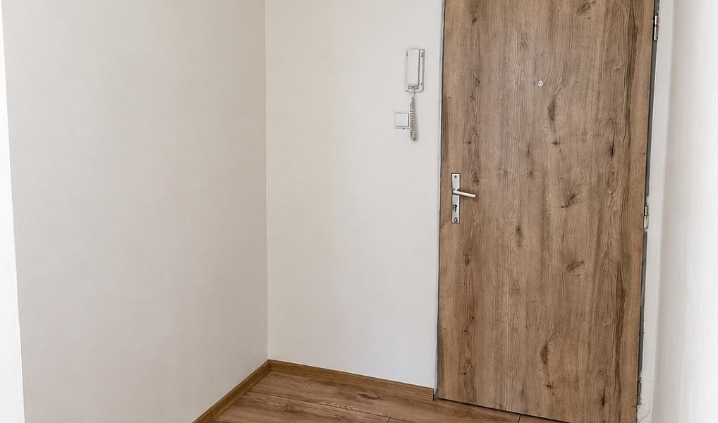 Prodej bytu 3+1 67 m², Pardubice – náhled fotky 2
