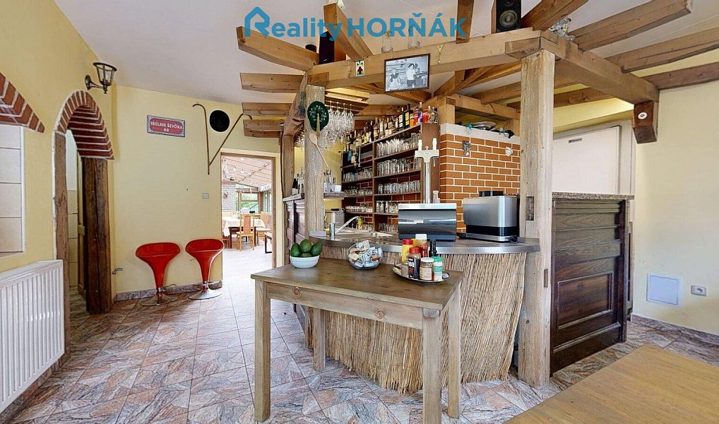 Prodej domu 364 m² s pozemkem 1 261 m², Votice – náhled fotky 10