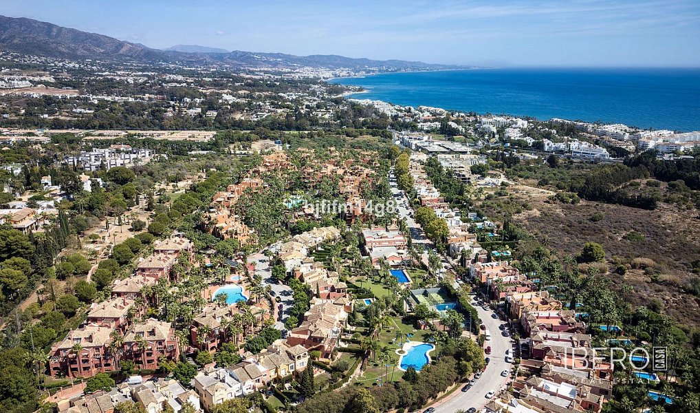 Prodej rodinného domu, 280 m², Nueva Andalucía