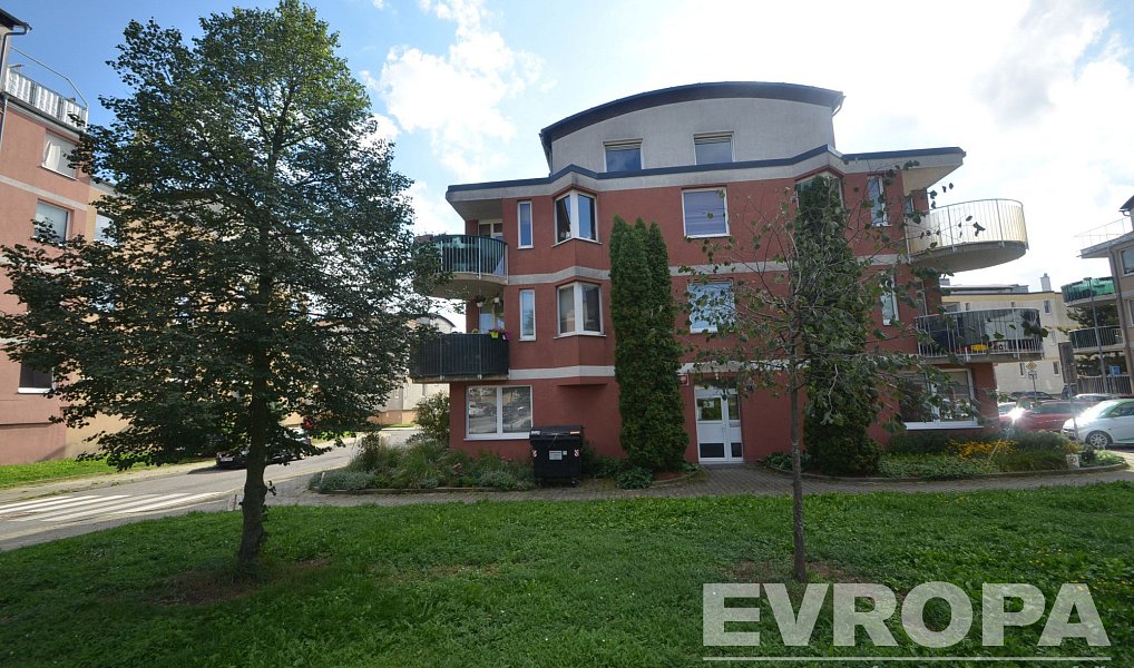 Prodej bytu 2+kk 54 m², Praha – náhled fotky 9