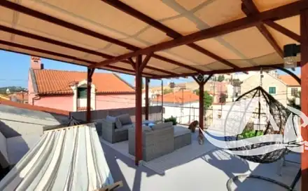 Prodej domu 67 m² s pozemkem 70 m², Šibenik, Chorvatsko