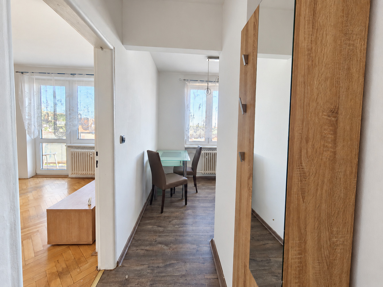 Pronájem bytu 1+1 38 m² – fotografie 3