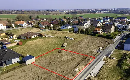 Prodej stavebního pozemku 678 m², Sezemice - Počaply, okres Pardubice