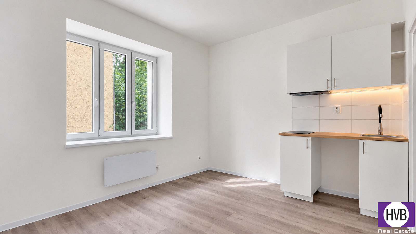 Prodej bytu 1+kk 17 m² – fotografie 4