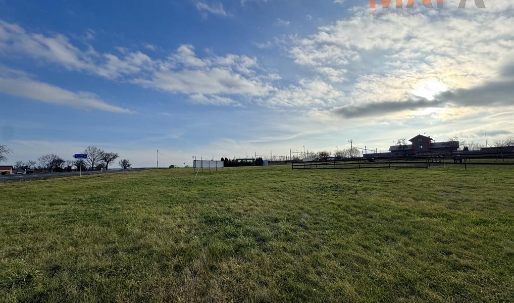 Prodej stavebního pozemku 1 244 m², Březno – náhled fotky 16