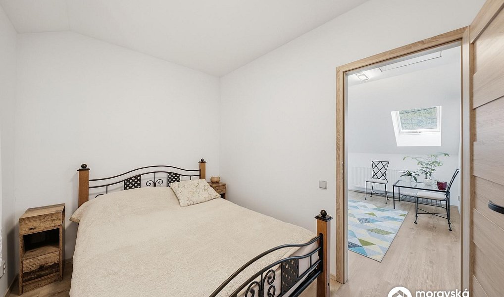 Prodej domu 121 m² s pozemkem 410 m², Dolní Kounice – náhled fotky 10
