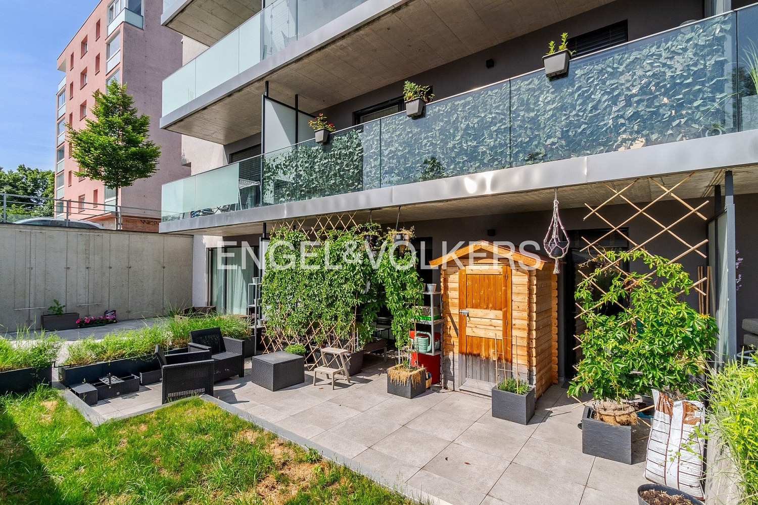 Prodej bytu 2+kk 43 m² — photo 2