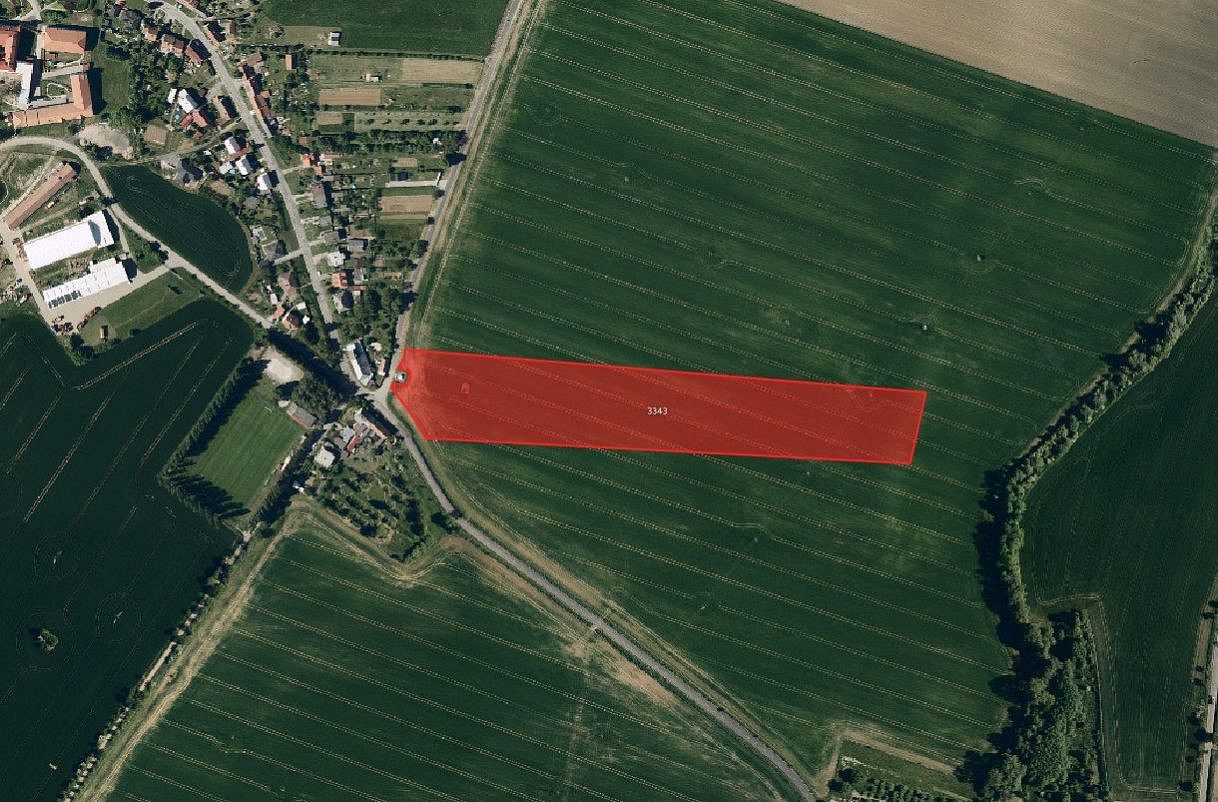 Prodej pole 51 186 m² rezervováno