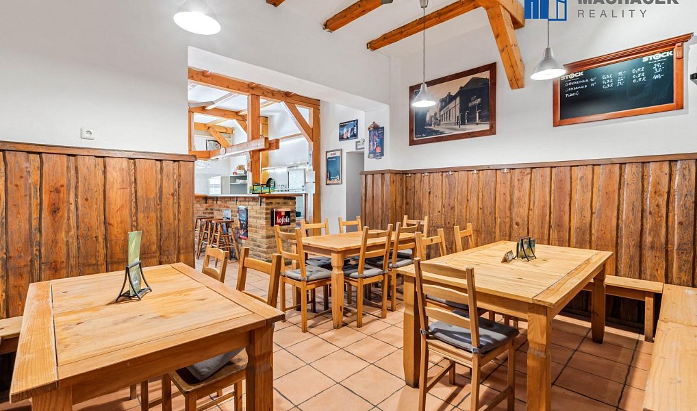 Prodej restaurace 669 m², Duchcov – náhled fotky 11