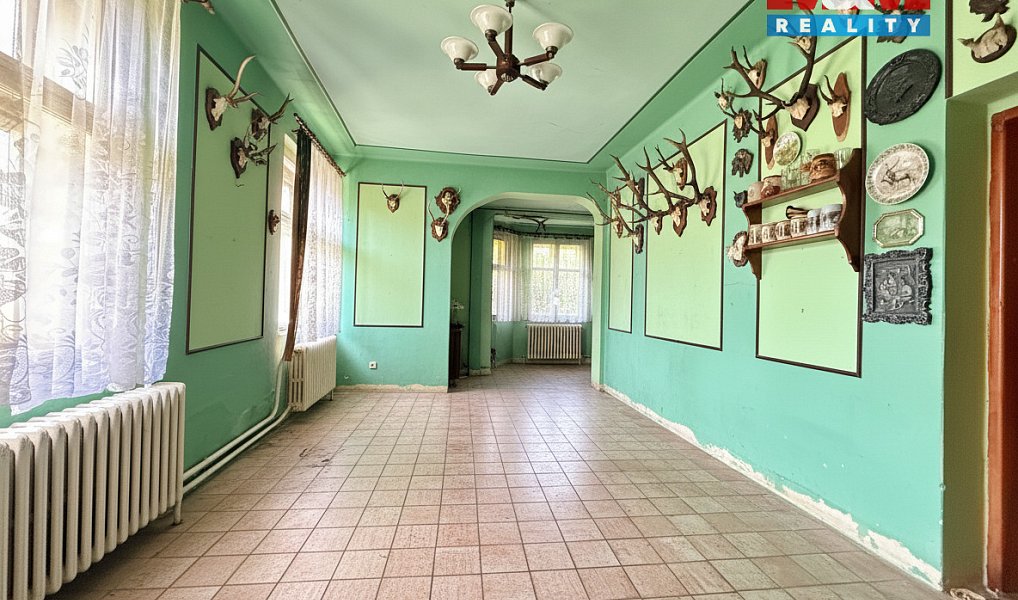 Prodej domu 200 m² s pozemkem 2 000 m², Zálužice – náhled fotky 7