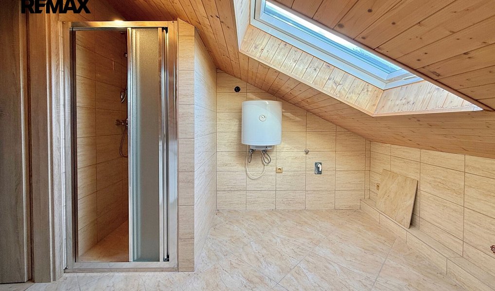 Prodej domu 300 m² s pozemkem 761 m², Chlístov – náhled fotky 13