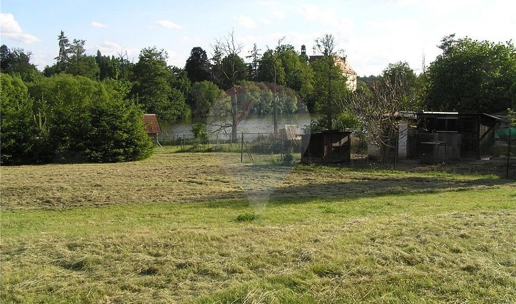 Prodej stavebního pozemku 1 492 m², Lnáře – náhled fotky 3