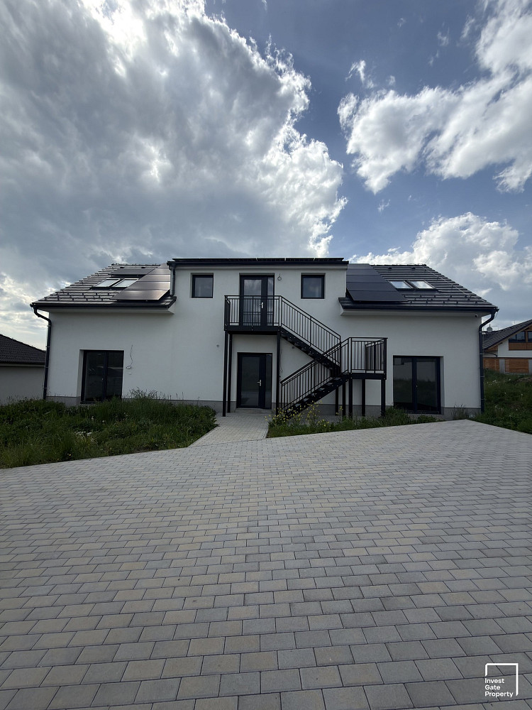 Prodej domu 240 m² s pozemkem 743 m² — photo 4