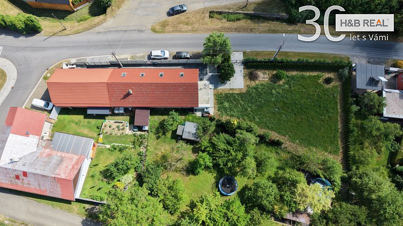 Prodej domu 300 m² s pozemkem 1 220 m² – fotografie 3