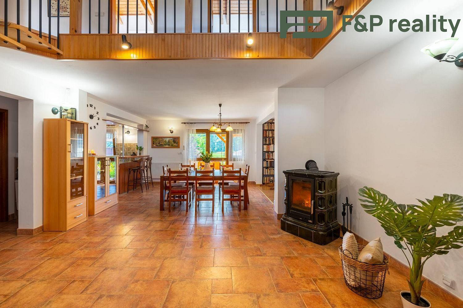 Prodej domu 320 m² s pozemkem 1 691 m² – fotografie 4