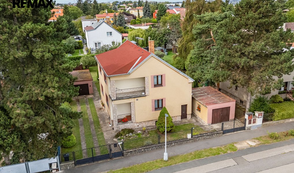 Prodej domu 160 m² s pozemkem 809 m², Praha – náhled fotky 3
