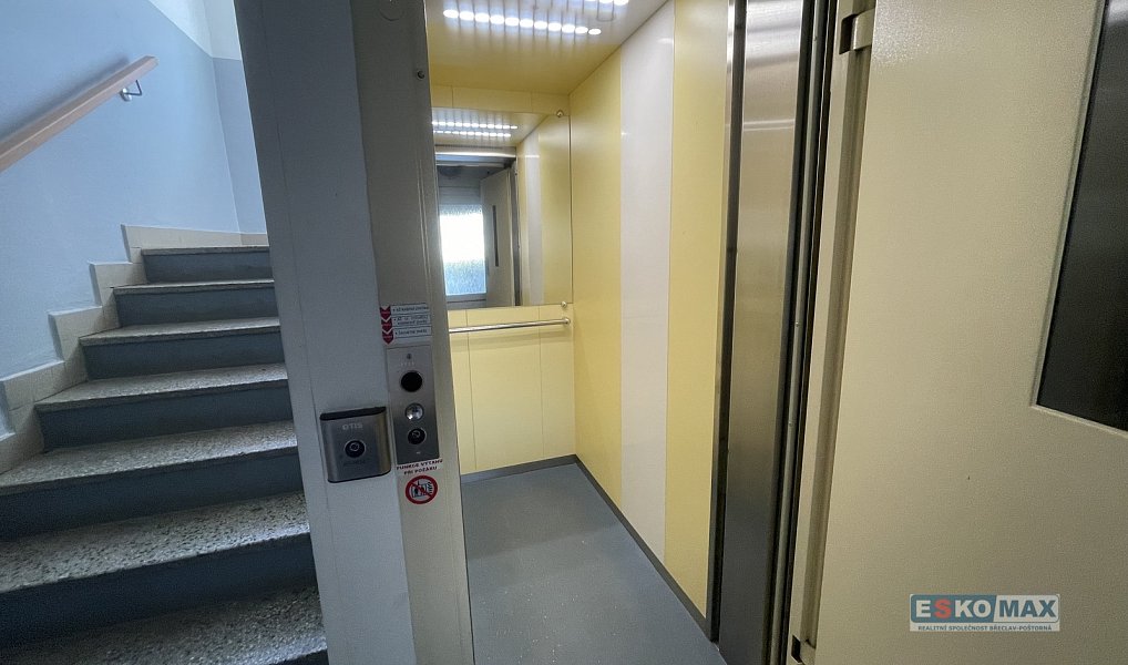 Prodej bytu 3+1 75 m², Břeclav – náhled fotky 16