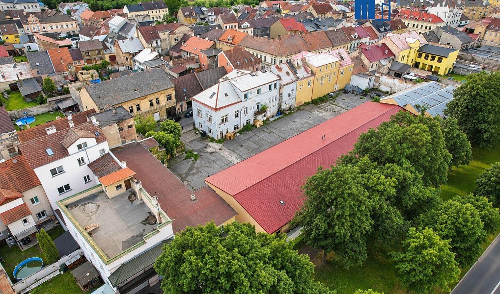 Prodej domu 2 493 m² s pozemkem 3 632 m², Duchcov – náhled fotky 3