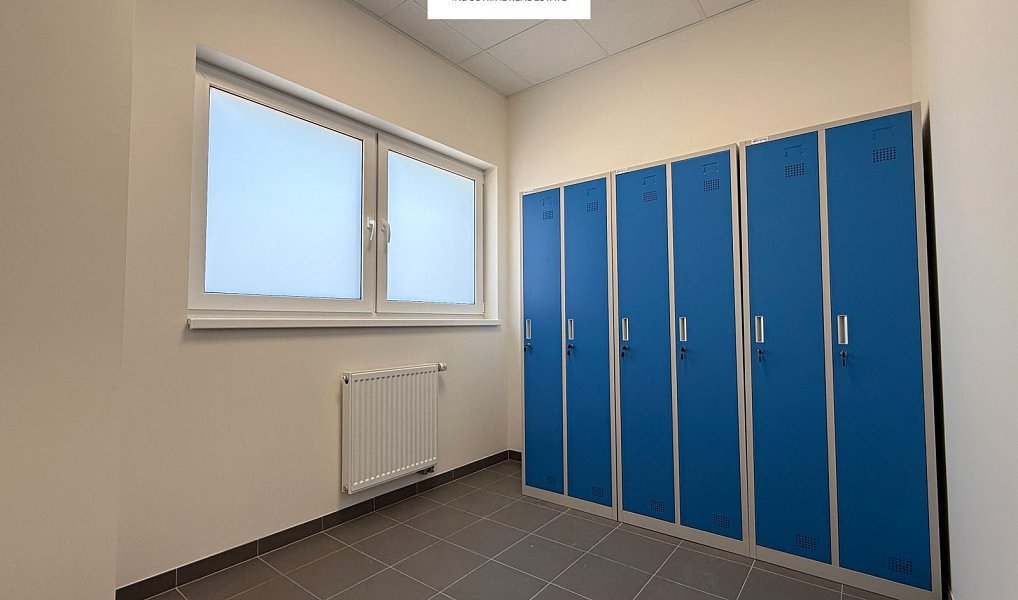 Pronájem výrobních prostor 1 026 m², Kladno – náhled fotky 16